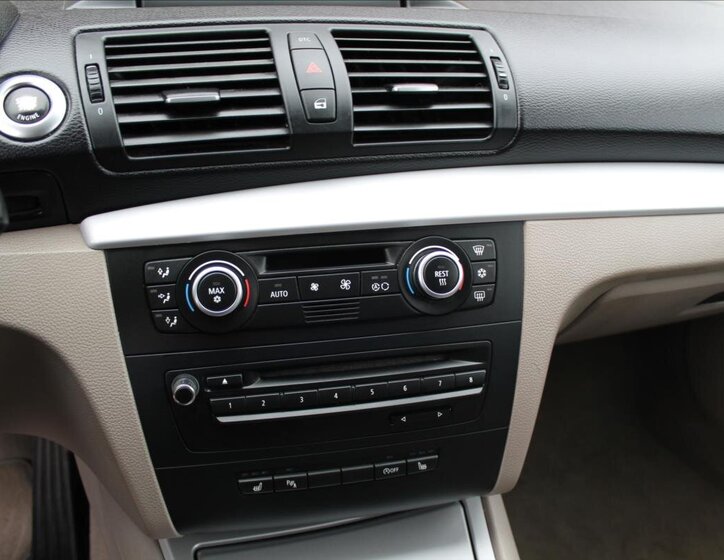 BMW Řada 1 Hatchback 2,0 l 150 kw