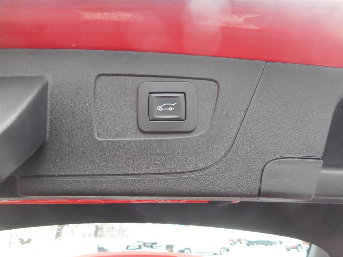 Opel Insignia Kombi 2,0 l 125 kw