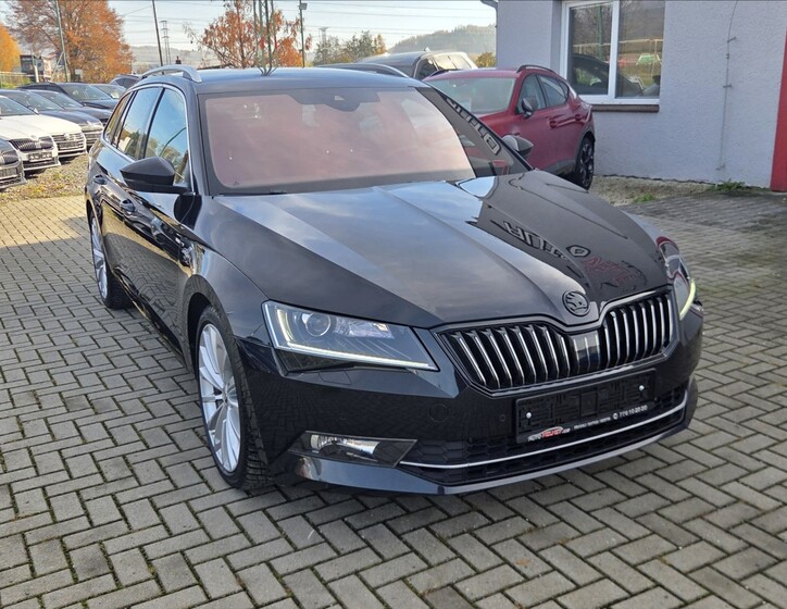 Škoda Superb 4