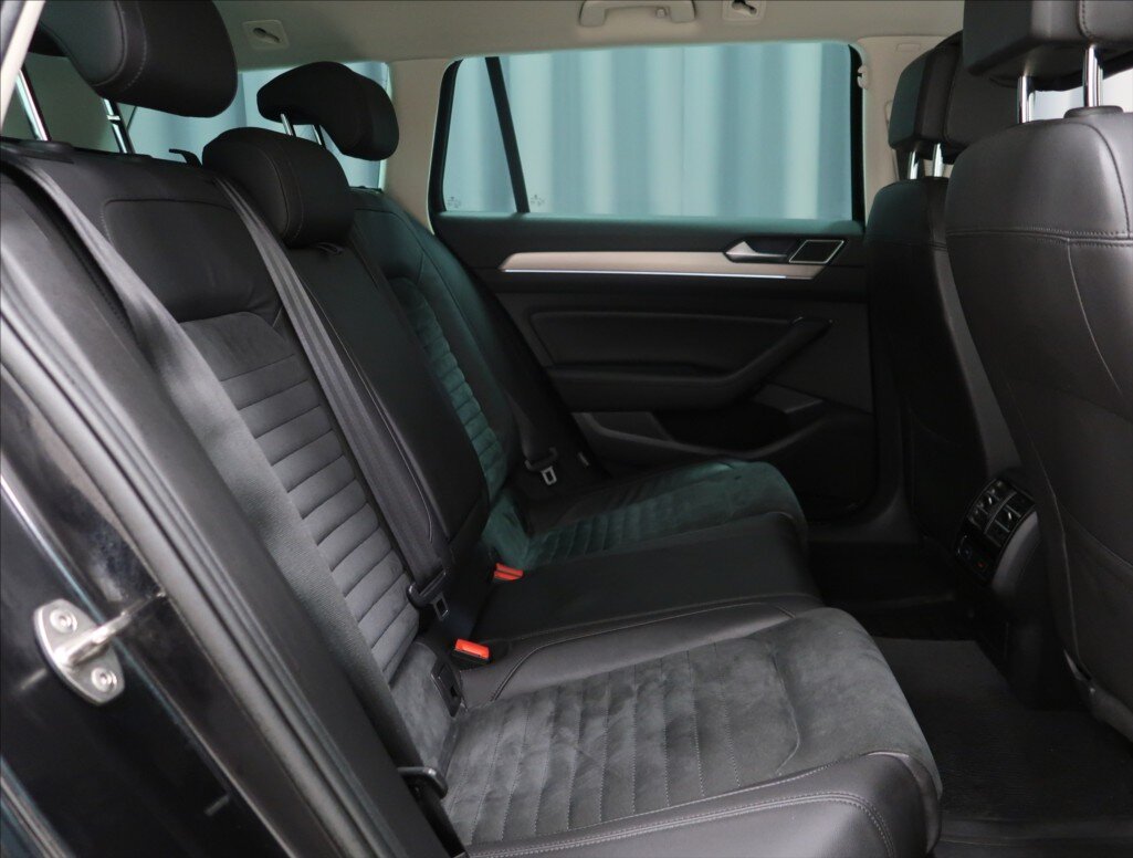 Volkswagen Passat Kombi 2,0 l 140 kw