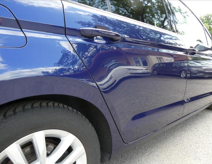 Volkswagen Touran 13