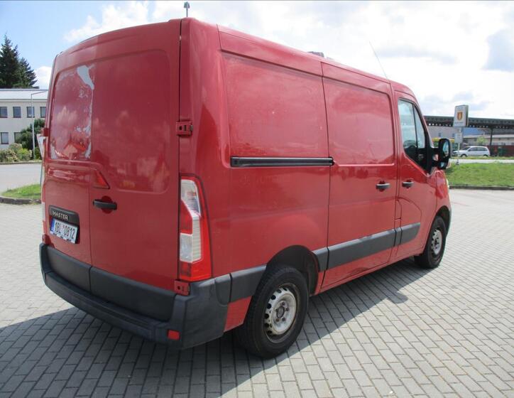 Renault Master 4