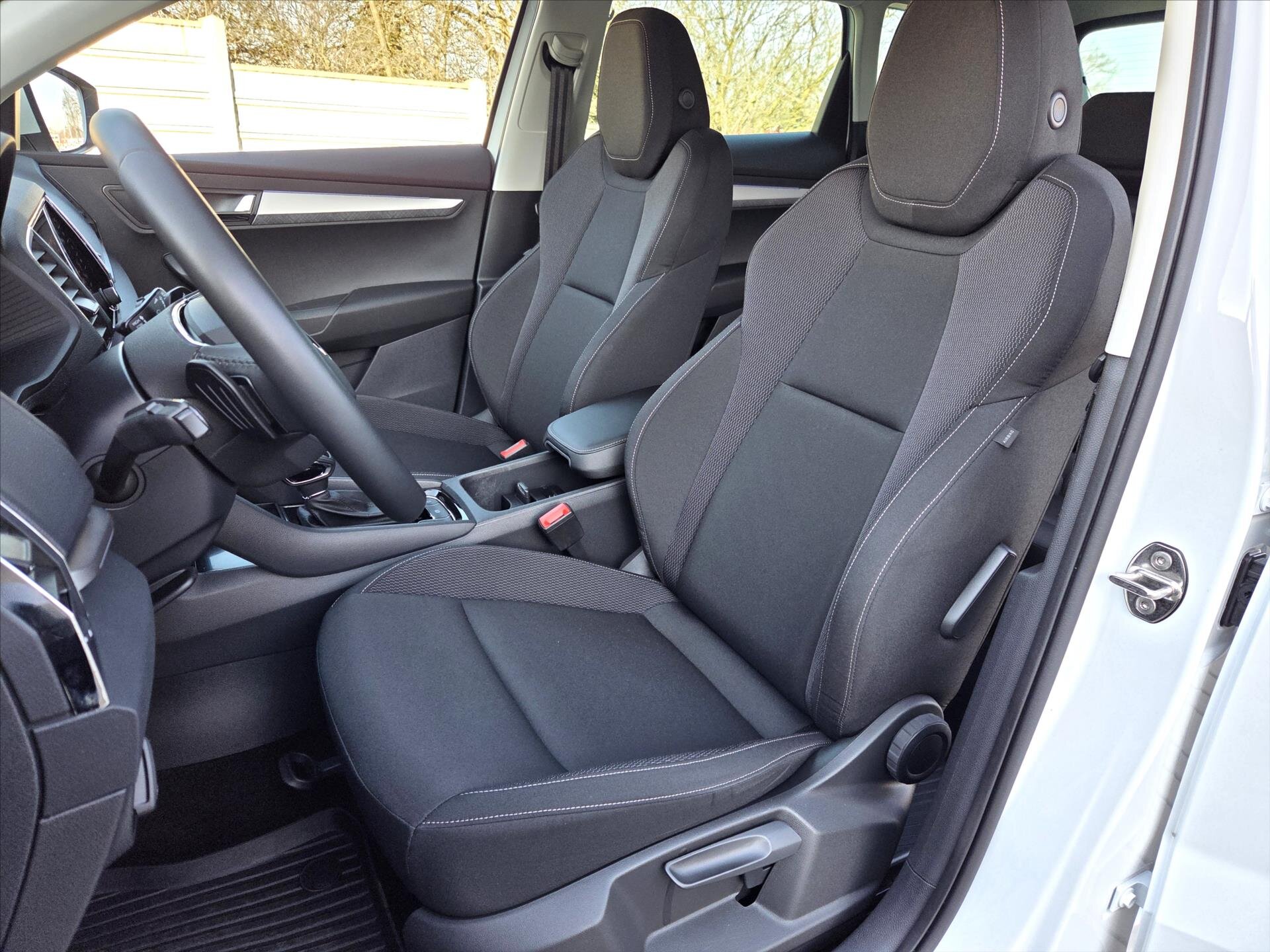 Škoda Karoq SUV 1,5 l 110 kw