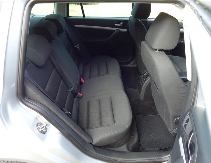 Škoda Octavia Kombi 1,8 l 112 kw