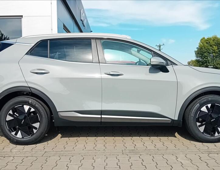 KIA Sportage 4