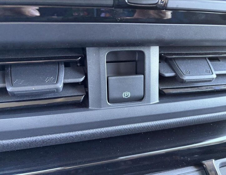 Ford Tourneo Custom Kombi 2,5 l 171 kw