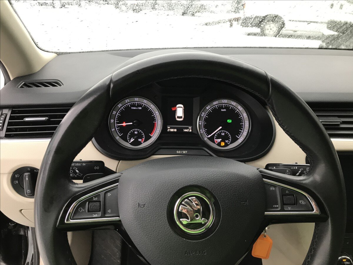 Škoda Octavia Kombi 2,0 l 110 kw