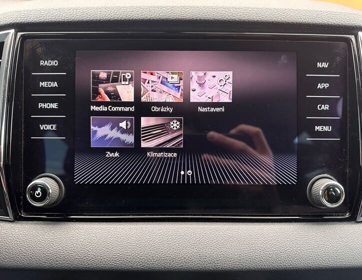 Škoda Karoq SUV / Terénní 2,0 l 110 kw