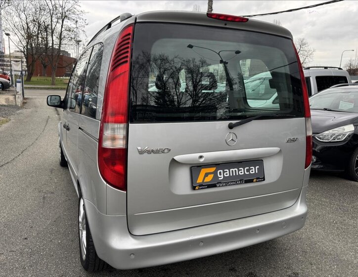 Mercedes-Benz Vaneo 7