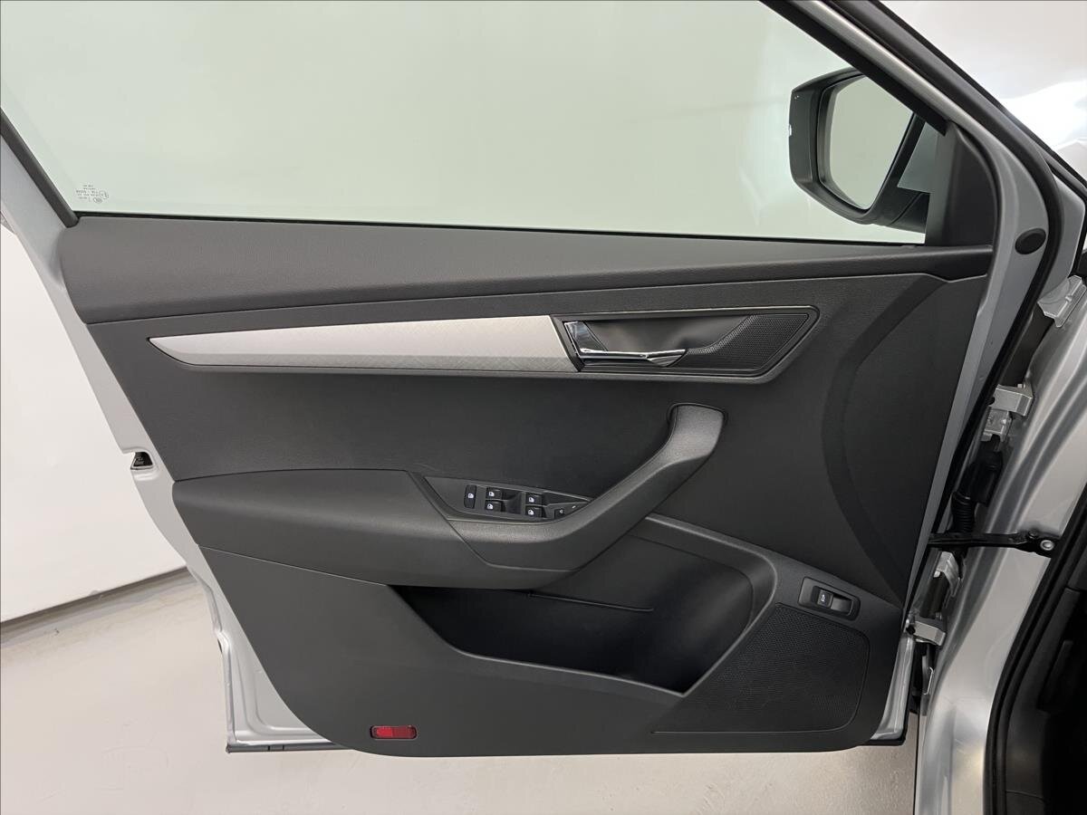 Škoda Karoq SUV / Terénní 1,5 l 110 kw