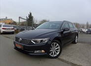 Volkswagen Passat 1