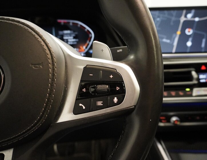 BMW X6 SUV 3,0 l 250 kw