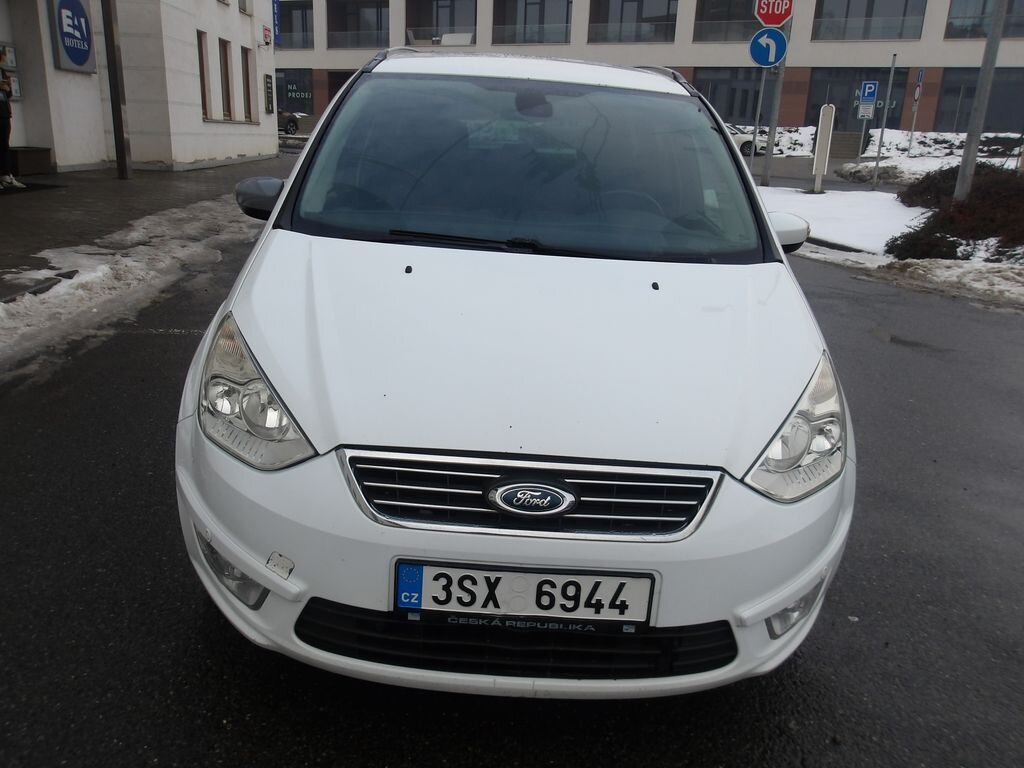 Ford Galaxy MPV 2,0 l 107 kw