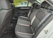 Škoda Rapid Sedan / Limuzína 999,0 70 kw