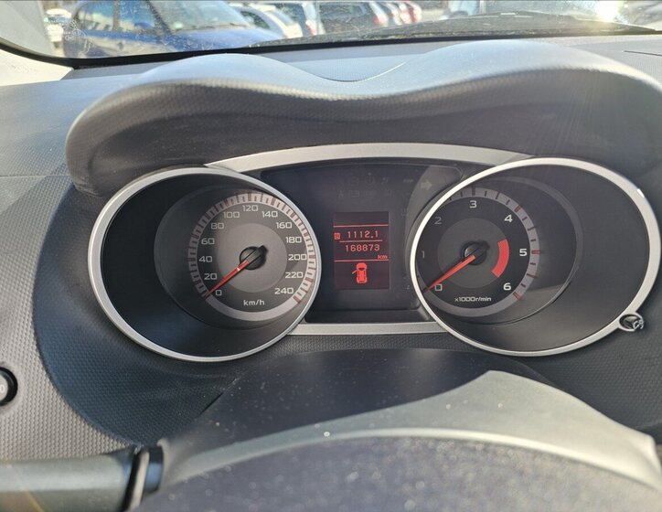 Mitsubishi Outlander SUV / Terénní 2,2 l 115 kw