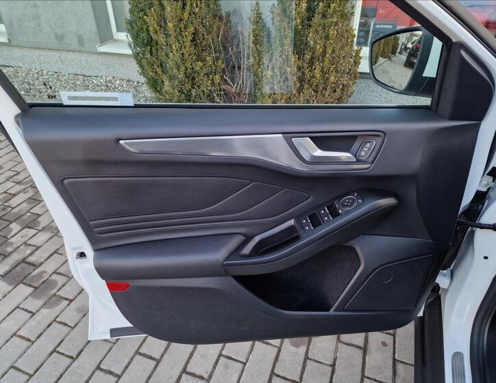 Ford Focus Kombi 1,5 l 88 kw