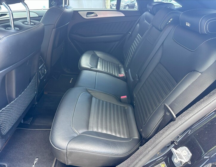 Mercedes-Benz GLE 11