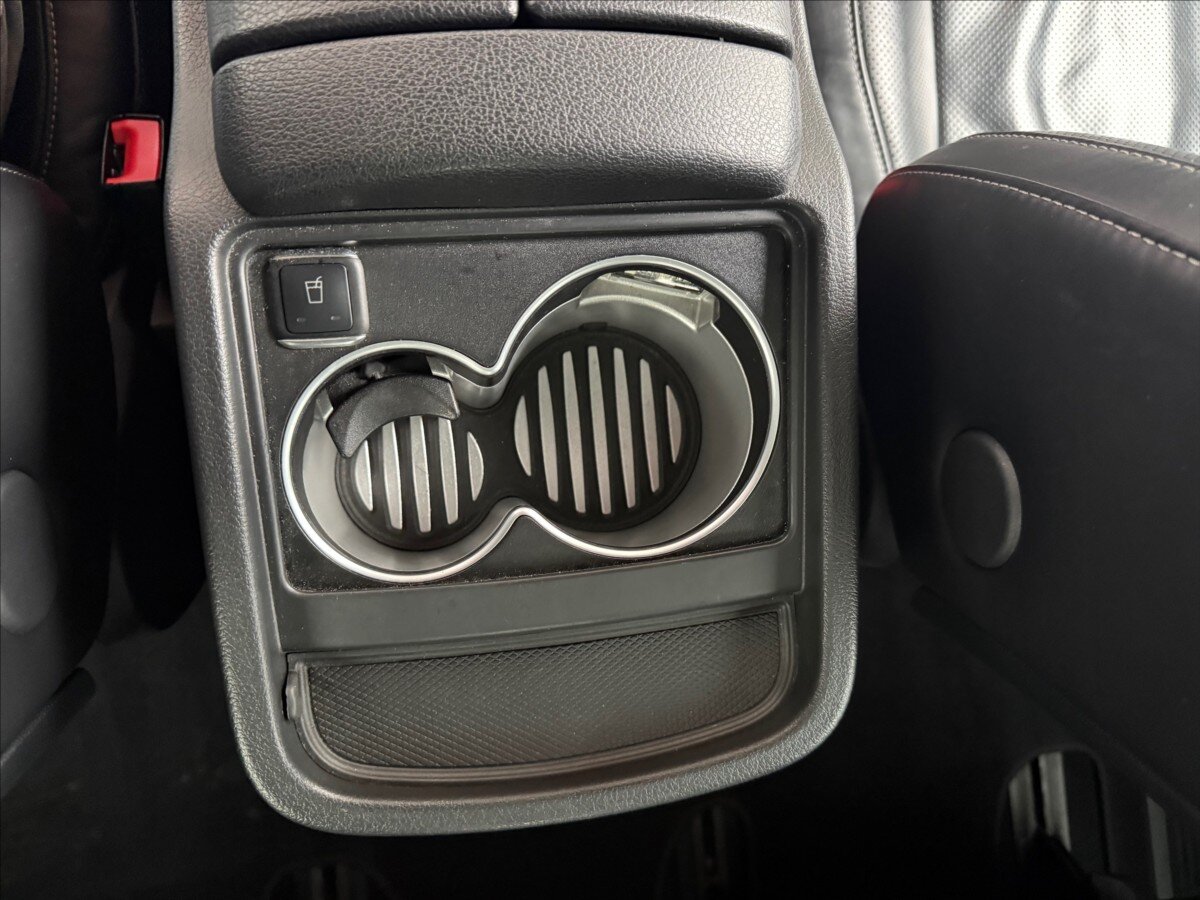 Mercedes-Benz Třídy V MPV 2,1 l 140 kw