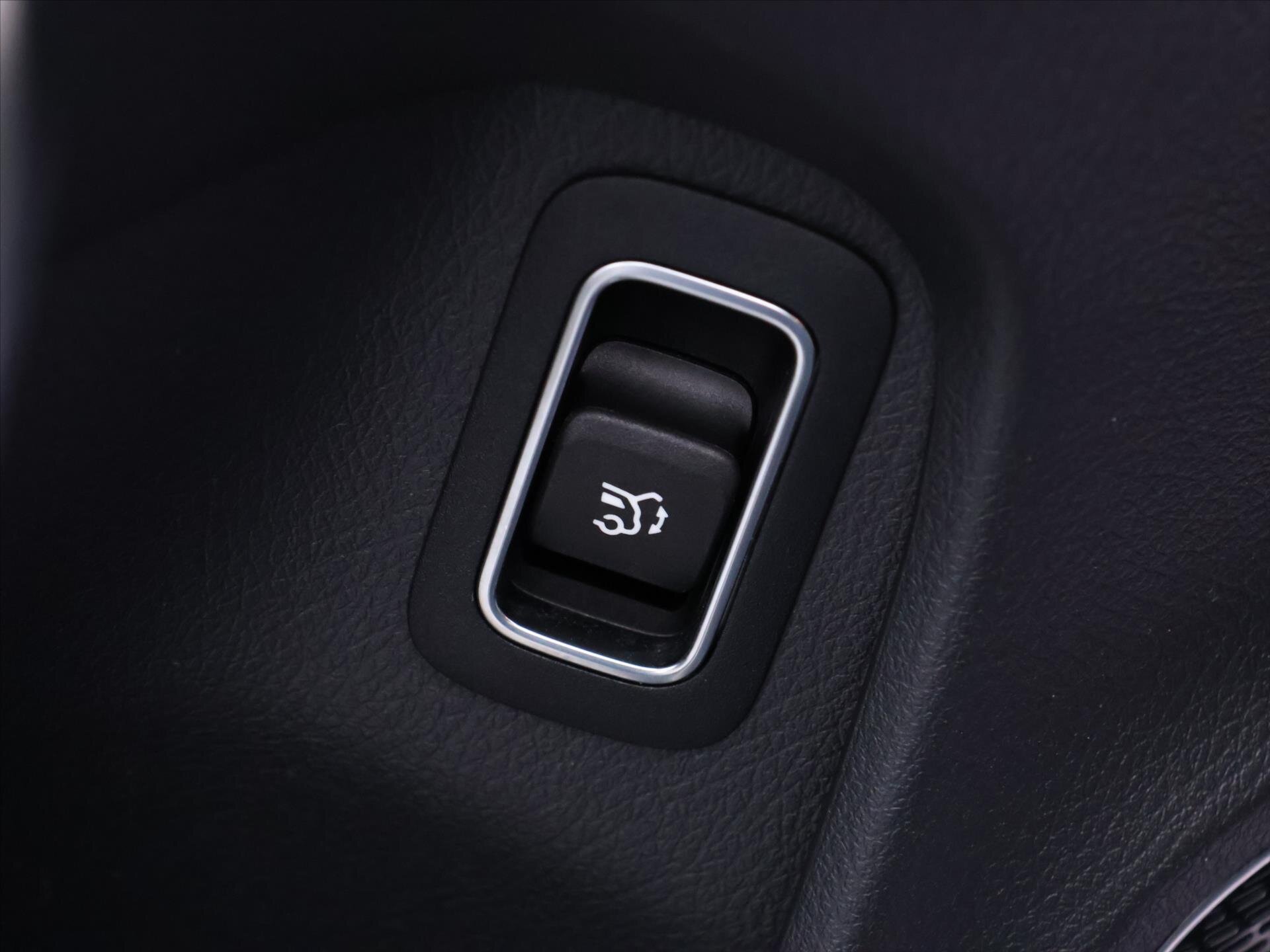 Mercedes-Benz CLA Kombi 2,0 l 225 kw