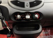 Renault Twingo Hatchback 1,1 l 55 kw