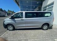 Volkswagen Caravelle 2