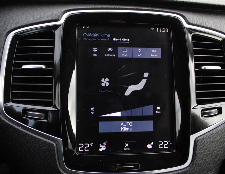 Volvo XC90 SUV 2,0 l 177 kw