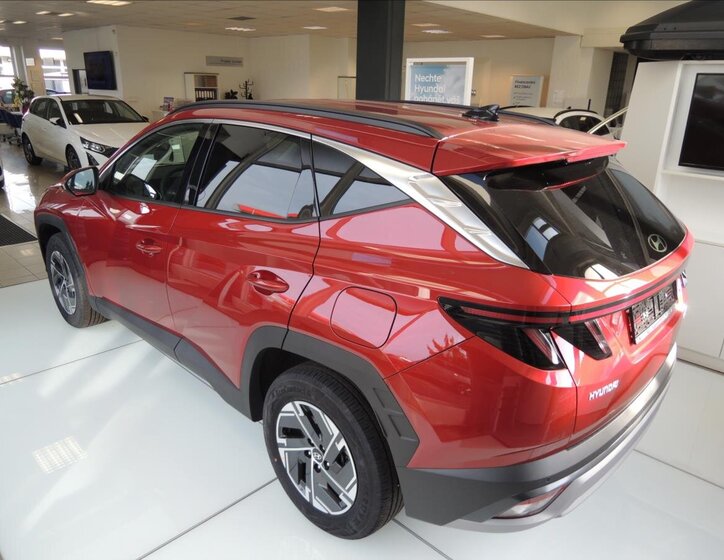 Hyundai Tucson SUV 1,6 l 118 kw