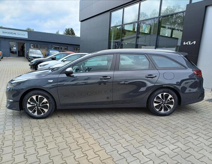 KIA Ceed 8
