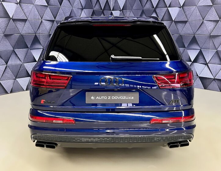 Audi SQ7 SUV 4,0 l 320 kw