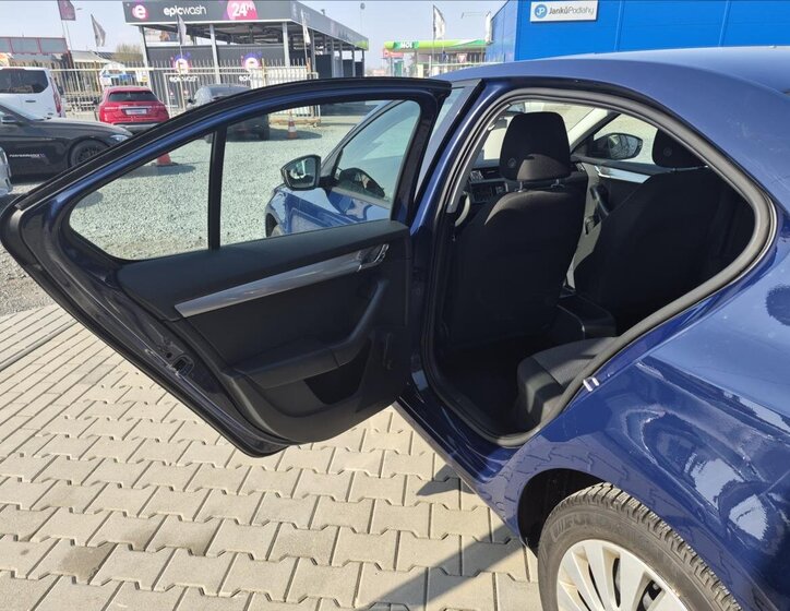 Škoda Octavia Sedan / Limuzína 1,4 l 81 kw