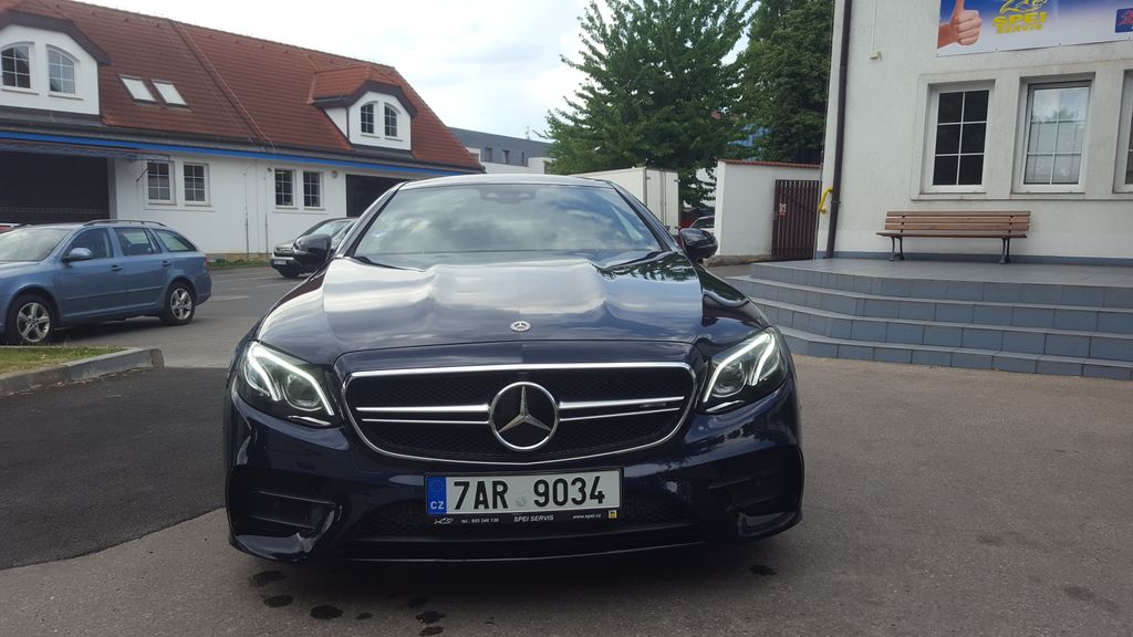 Mercedes-Benz Třídy E