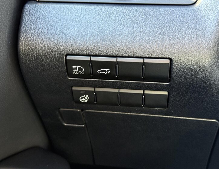 Lexus RX 450h L SUV / Terénní 3,5 l 193 kw