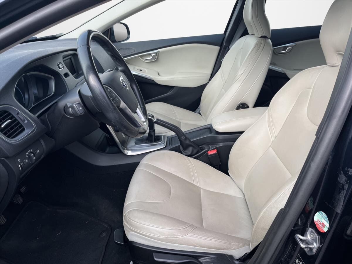 Volvo V40 Hatchback 2,0 l 110 kw