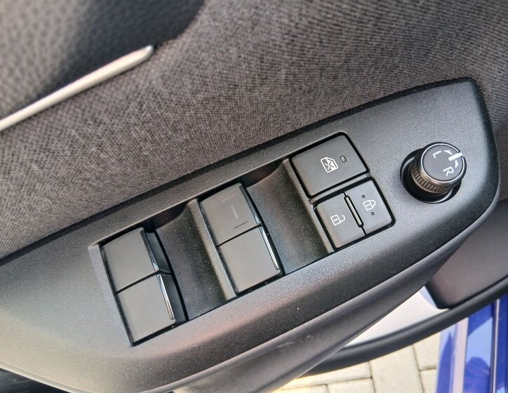 Toyota Yaris Hatchback 1,5 l 68 kw