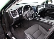 Volvo XC60 SUV / Terénní 2,0 l 110 kw