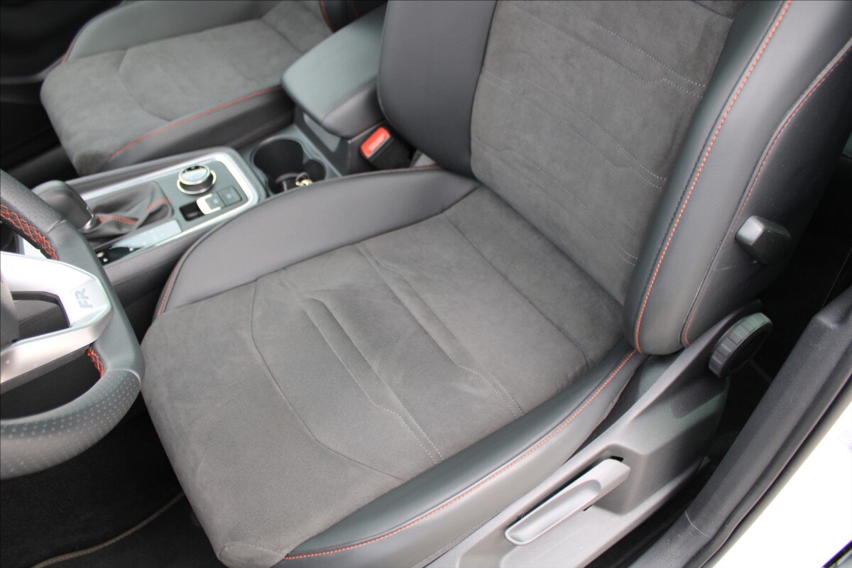 Seat Ateca SUV / Terénní 2,0 l 110 kw