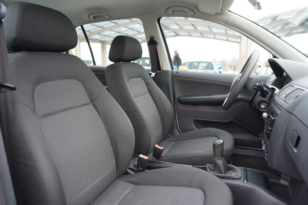 Škoda Fabia Sedan / Limuzína 1,2 l 47 kw