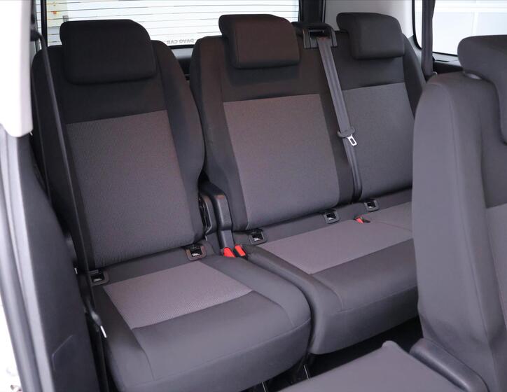 Toyota ProAce Verso 13