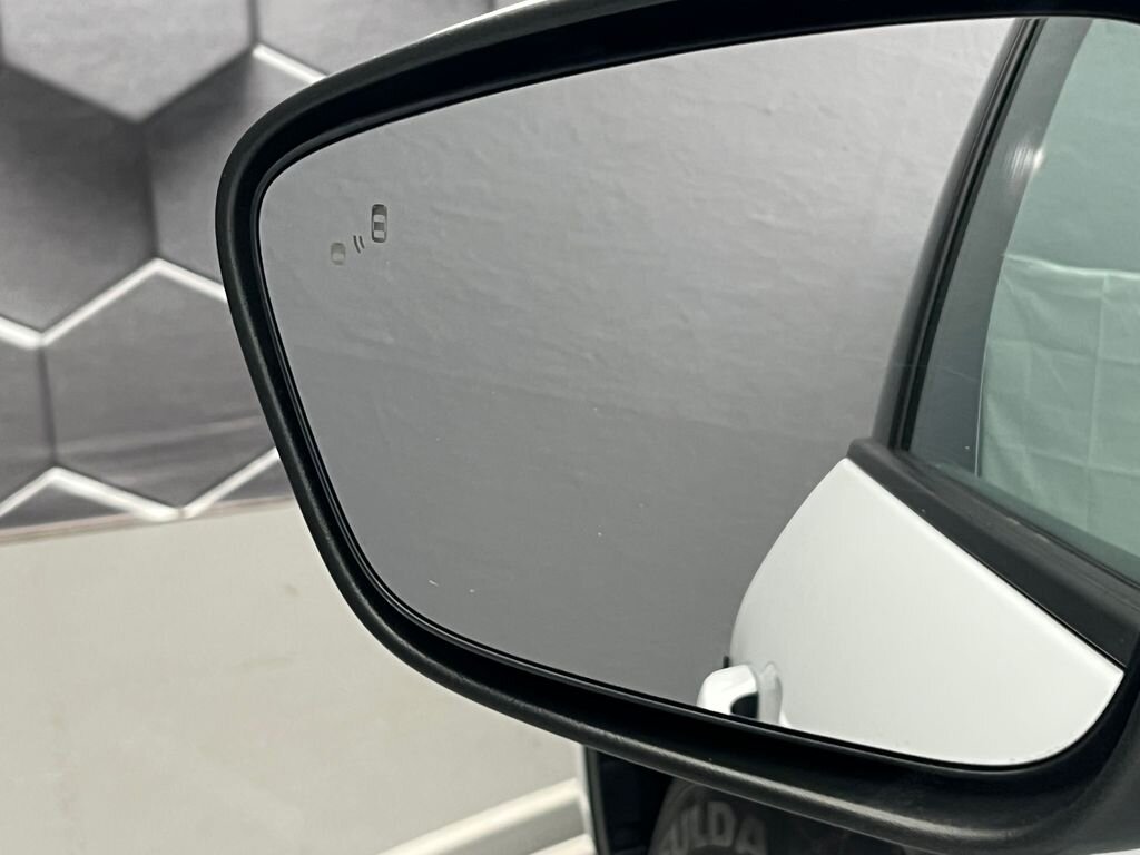 Ford Kuga SUV / Terénní 2,5 l 140 kw