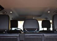 Land Rover Defender SUV 3,0 l 183 kw