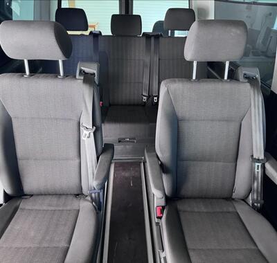 Volkswagen Multivan 12