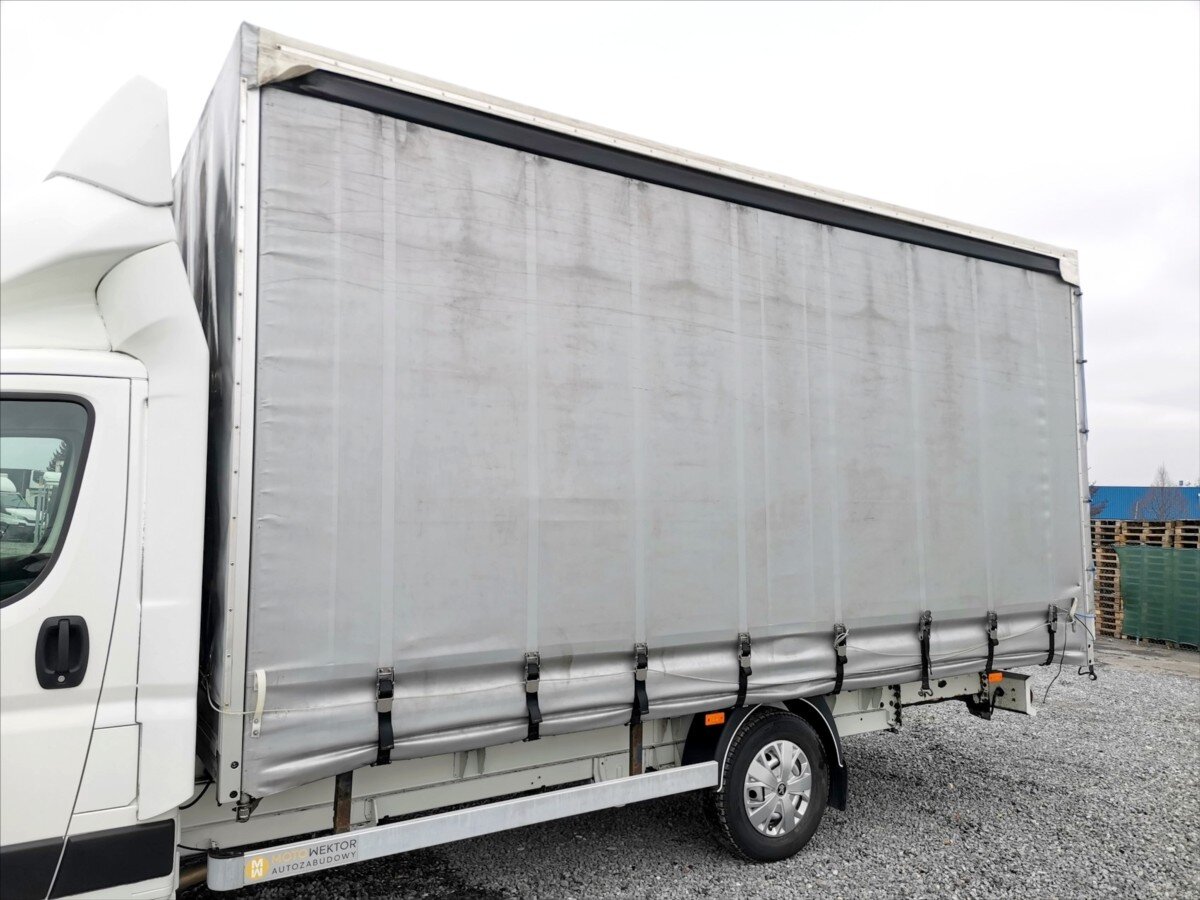 Peugeot Boxer Valník 2,0 l 120 kw