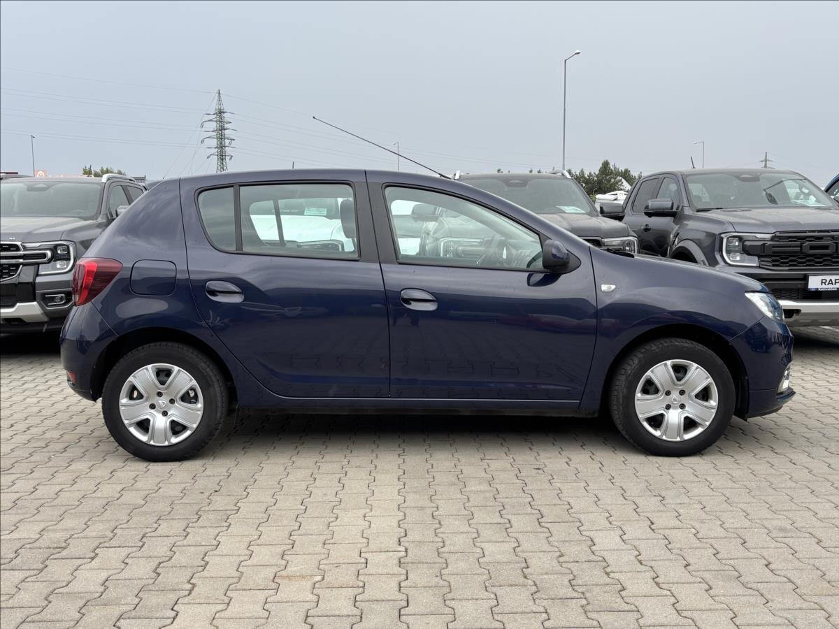 Dacia Sandero Hatchback 898,0 66 kw