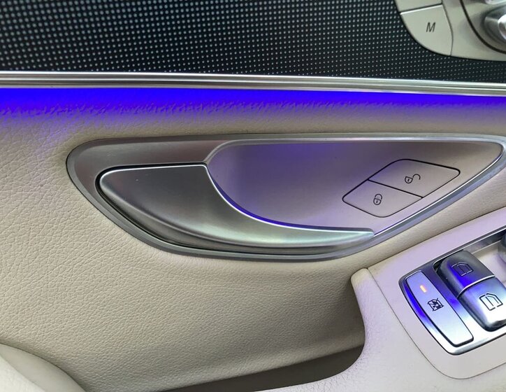 Mercedes-Benz EQC 25