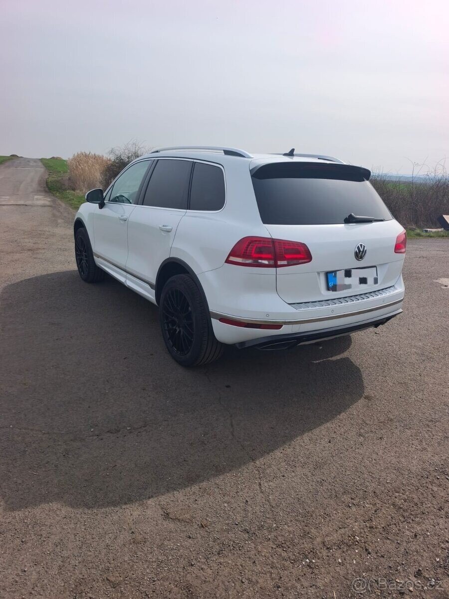 Volkswagen Touareg SUV / Terénní 0,0 196 kw