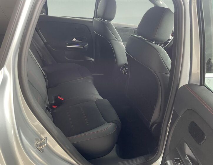 Mercedes-Benz GLA 14