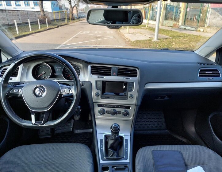 Volkswagen Golf Hatchback 1,2 l 81 kw