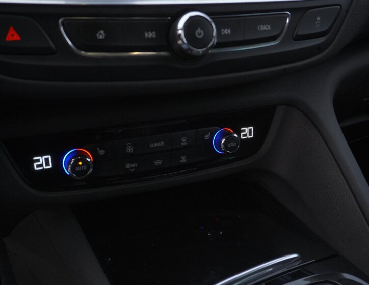 Opel Insignia Kombi 2,0 l 154 kw