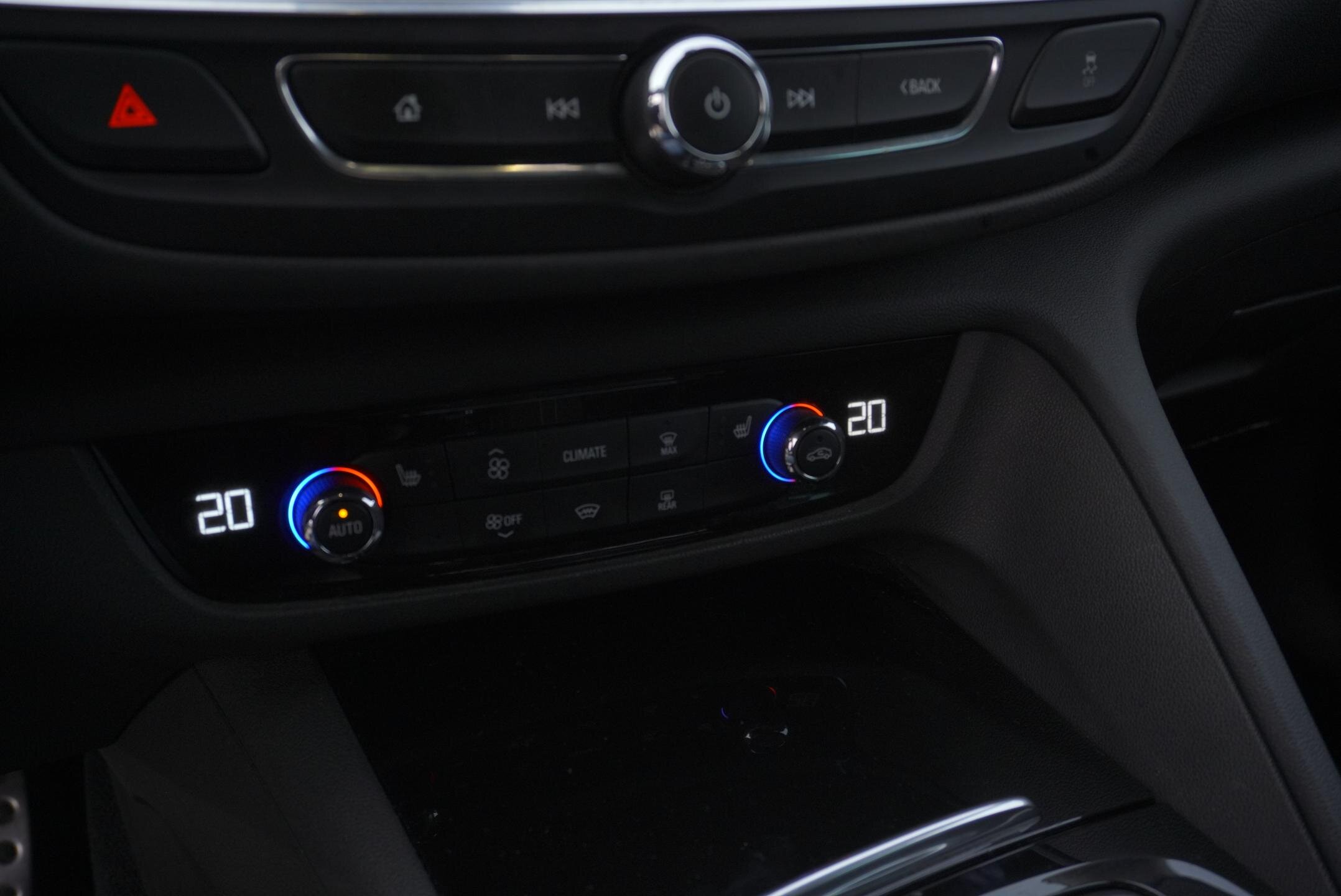 Opel Insignia Kombi 2,0 l 154 kw