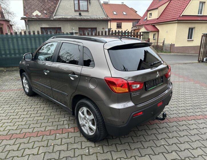 Mitsubishi ASX 7